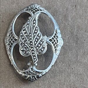 Vintage Silver Brooch with Leaf Design Sterling, filigree